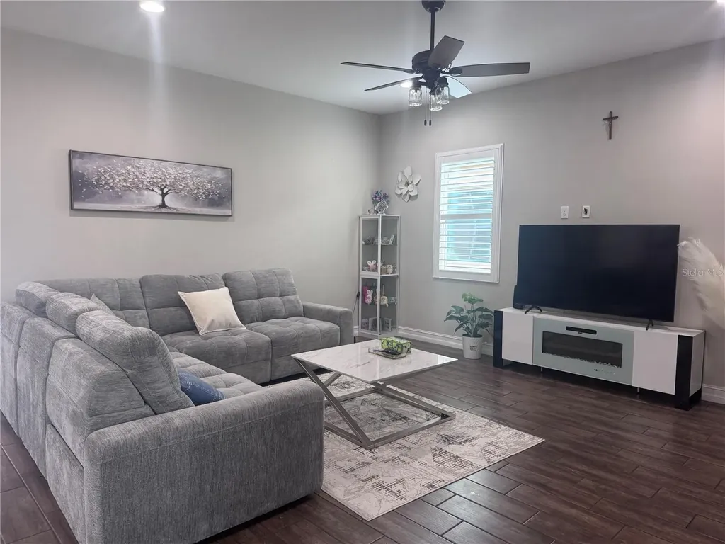 11513 11th Avenue E Bradenton FL 34212