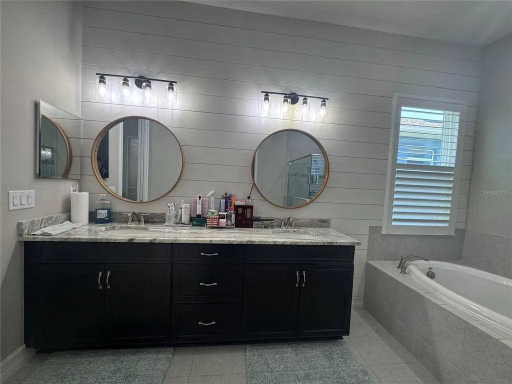 11513 11th Avenue E Bradenton FL 34212