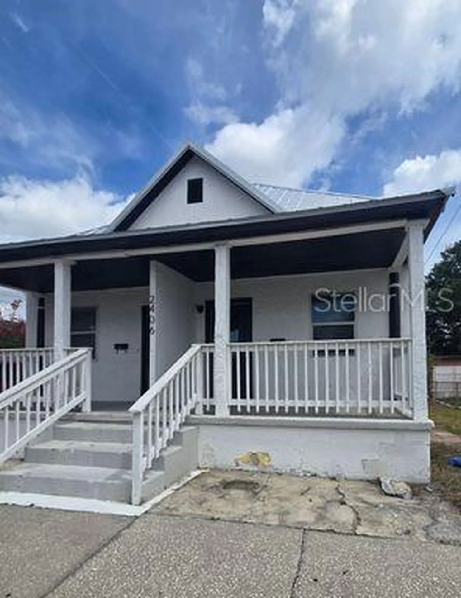 2406 E Clark Street Tampa FL 33605