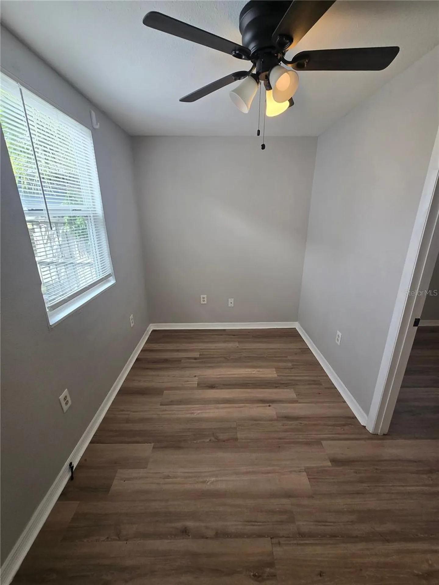 2406 E Clark Street Tampa FL 33605