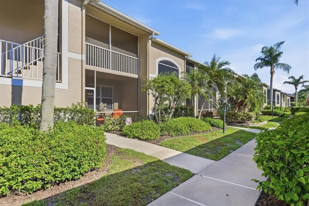 5231 Mahogany Run Avenue Sarasota FL 34241