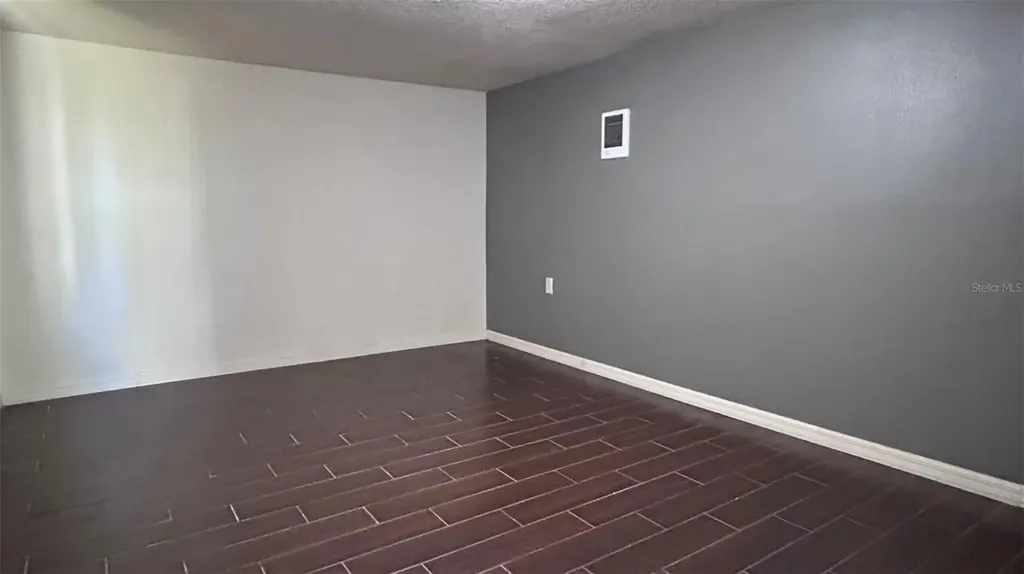 4800 Petroff Avenue Orlando FL 32812