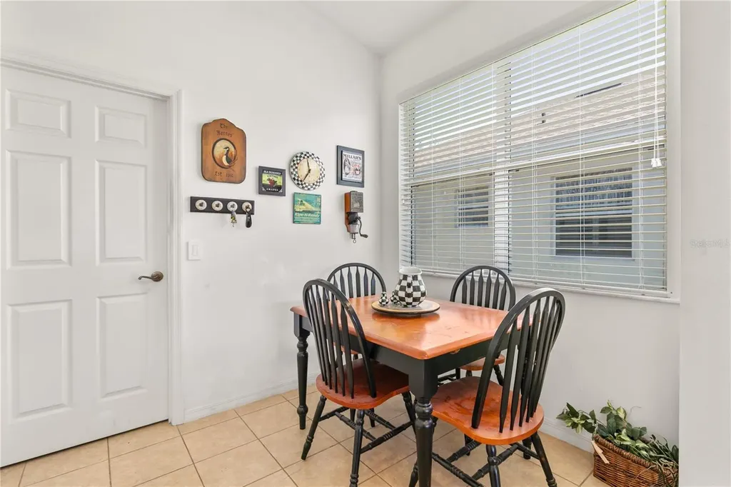 112 Flame Vine Way Groveland FL 34736