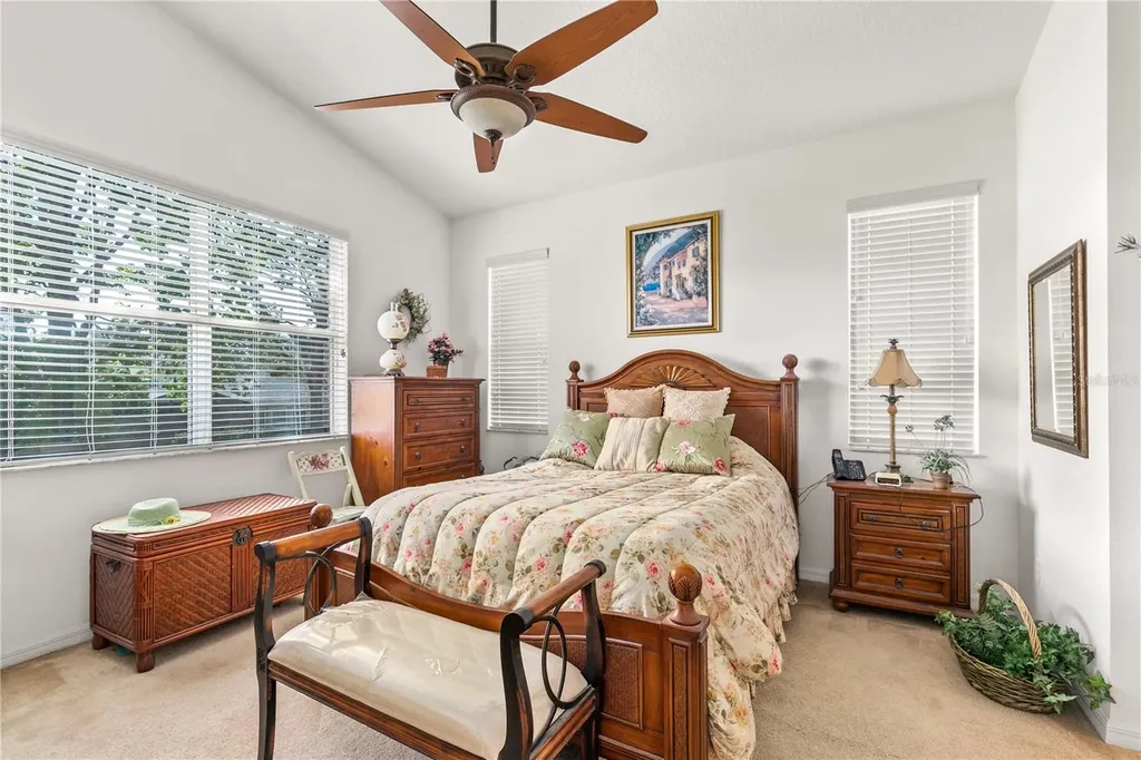 112 Flame Vine Way Groveland FL 34736