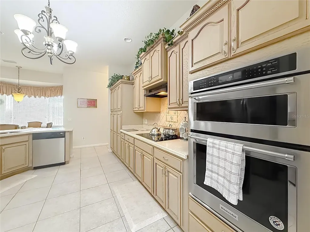 1920 NW 57th Court Ocala FL 34482
