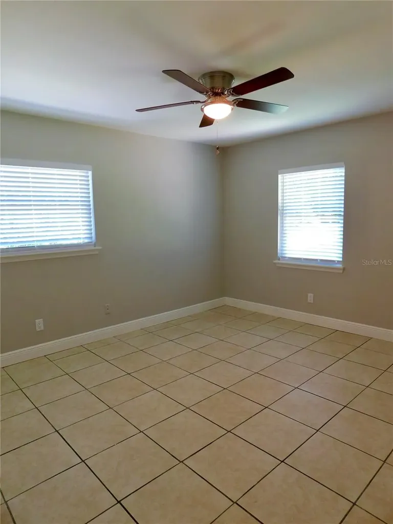 921 NE 13th Avenue Ocala FL 34470