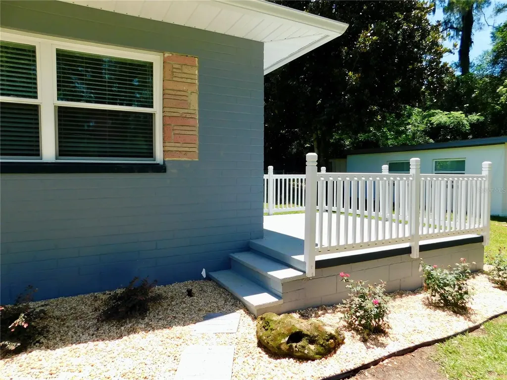 921 NE 13th Avenue Ocala FL 34470
