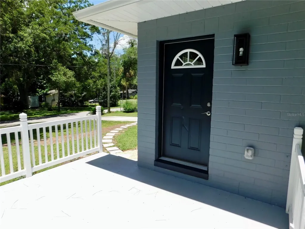 921 NE 13th Avenue Ocala FL 34470