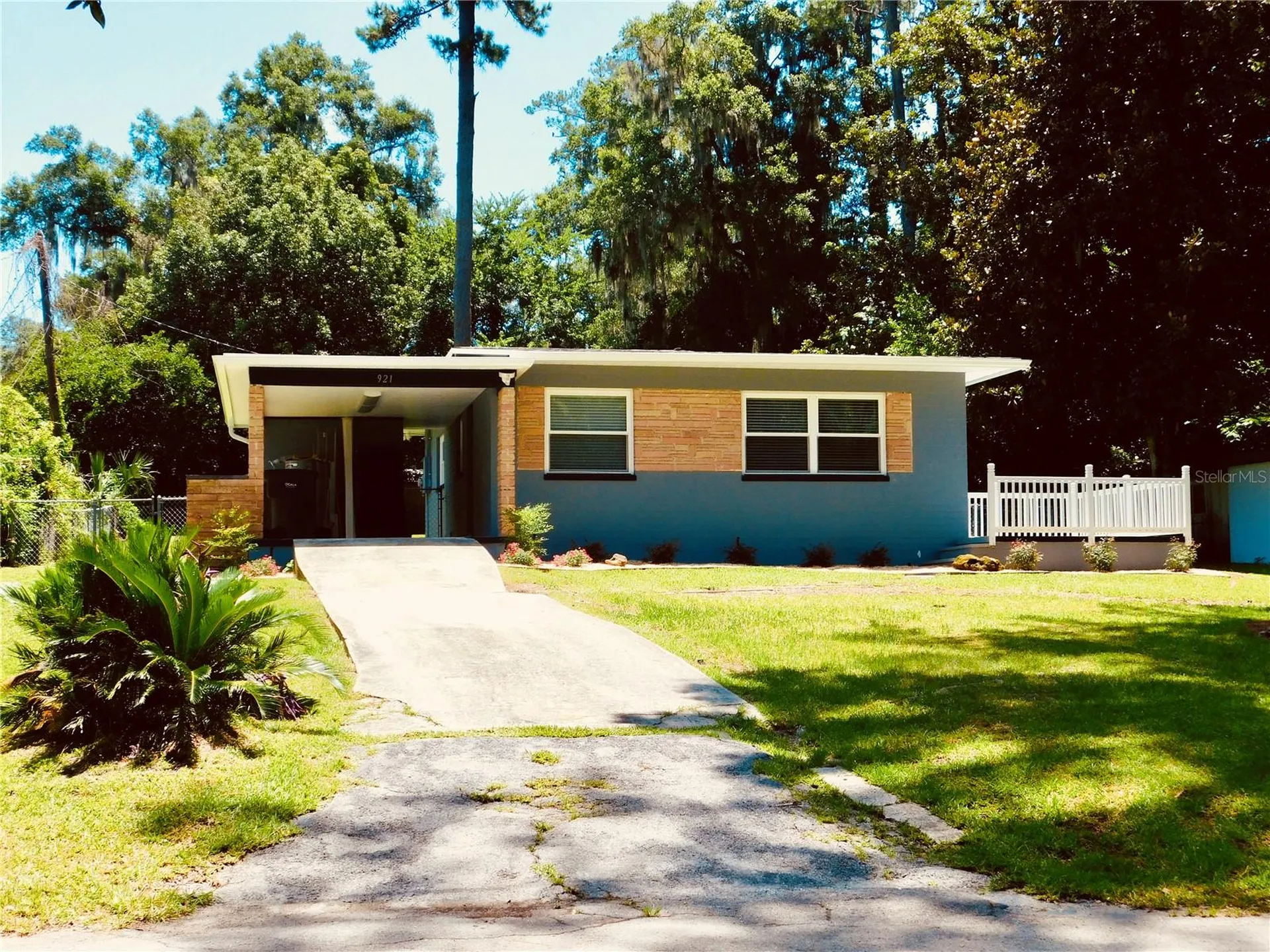921 NE 13th Avenue Ocala FL 34470