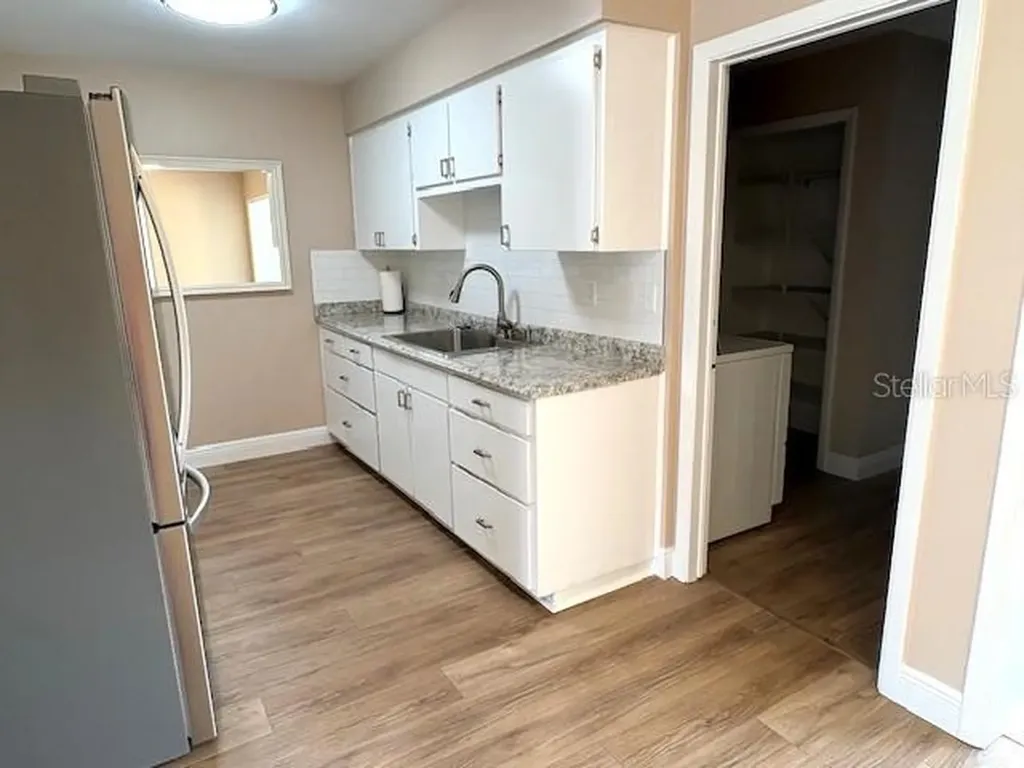 1005 Rickenbacker Drive Sun City Center FL 33573