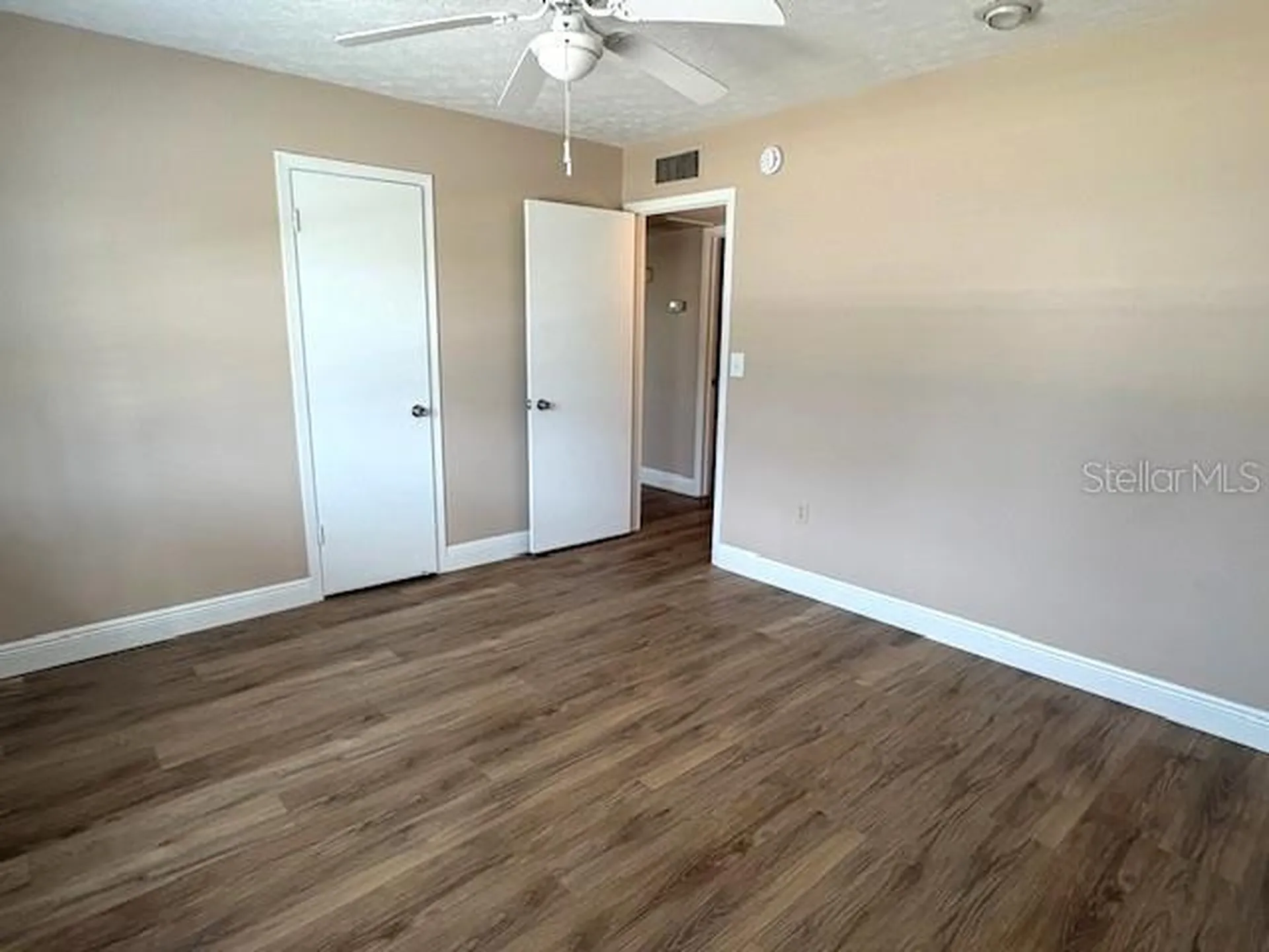 1005 Rickenbacker Drive Sun City Center FL 33573