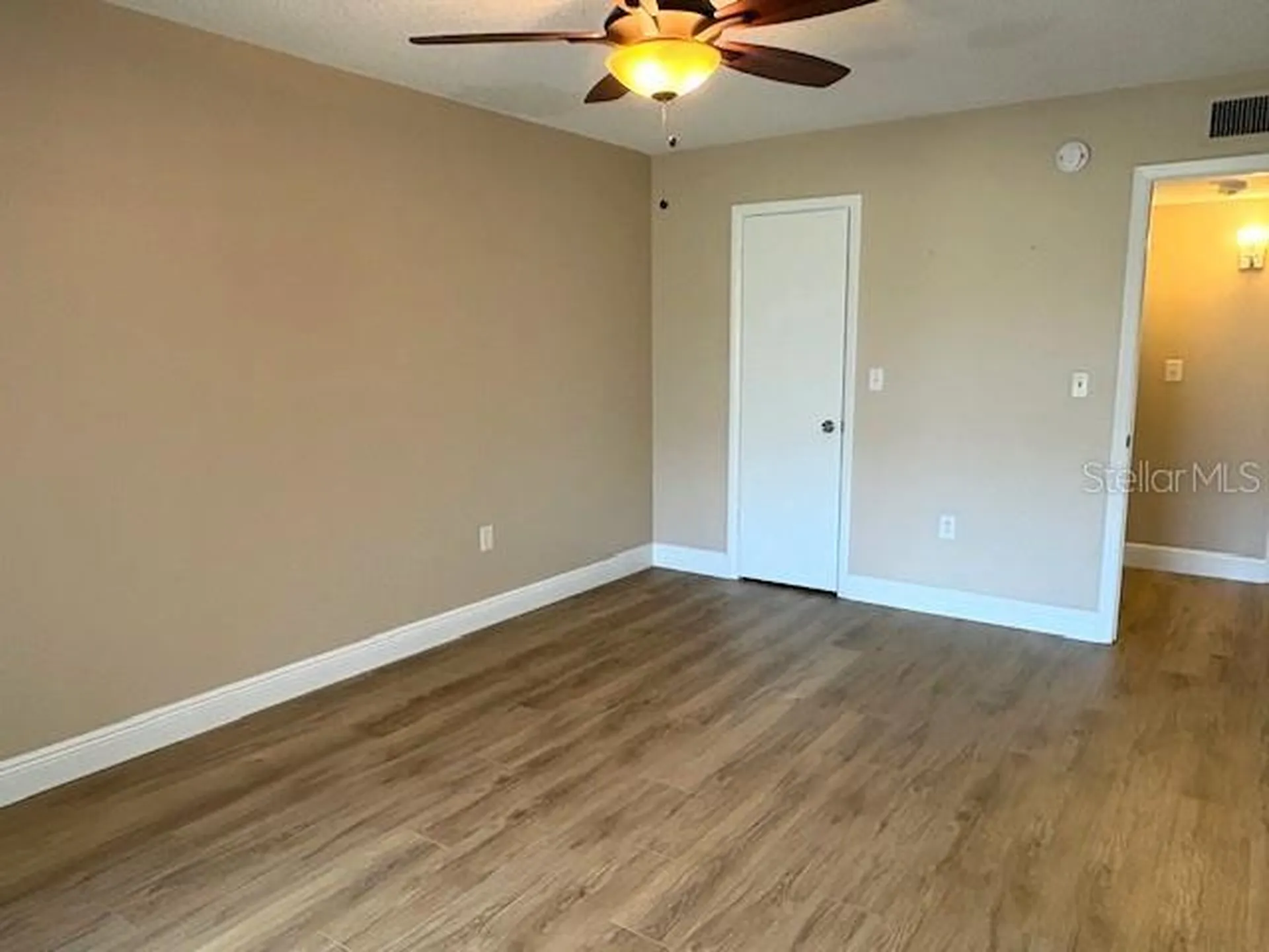1005 Rickenbacker Drive Sun City Center FL 33573