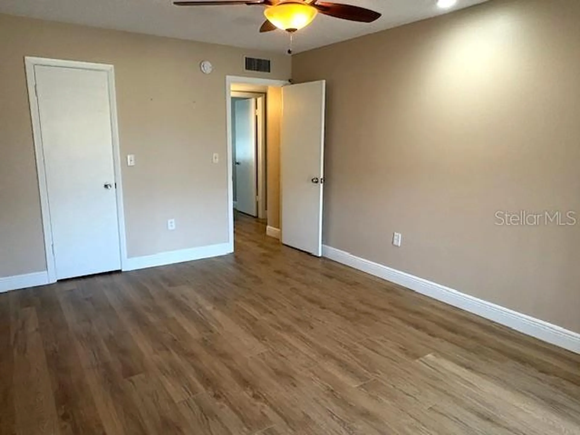 1005 Rickenbacker Drive Sun City Center FL 33573