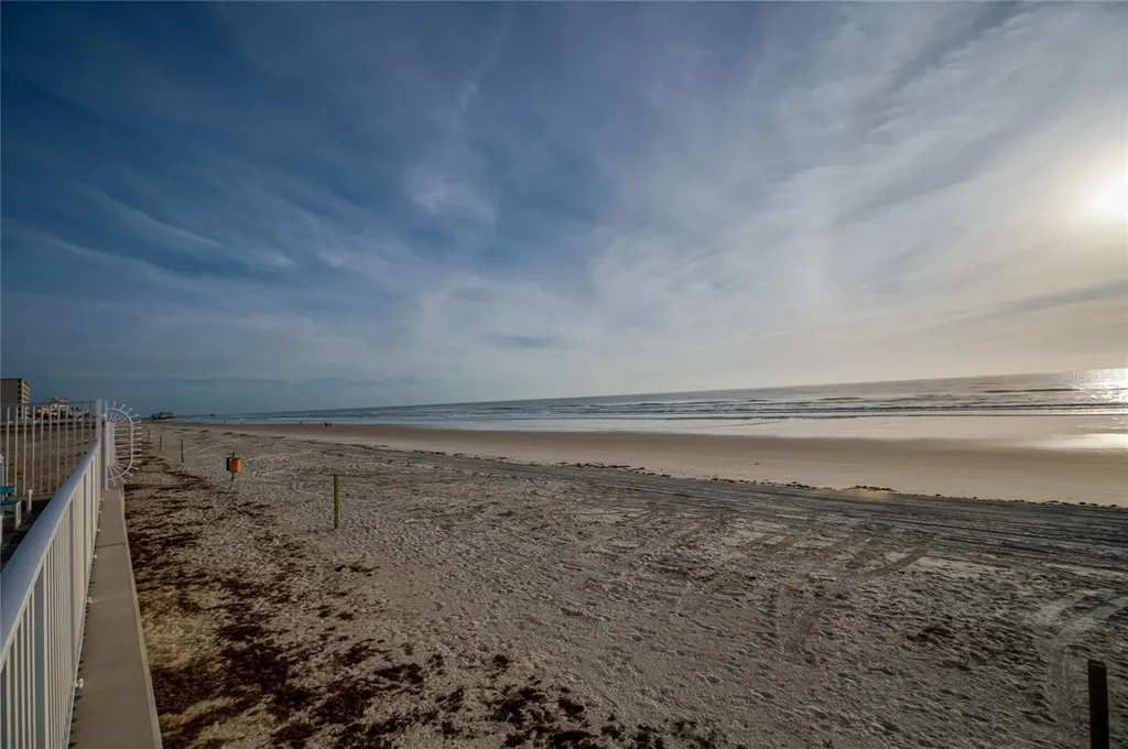 935 S Atlantic Avenue Daytona Beach FL 32118