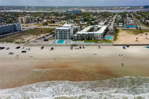 935 S Atlantic Avenue Daytona Beach FL 32118