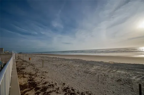 935 S Atlantic Avenue Daytona Beach FL 32118