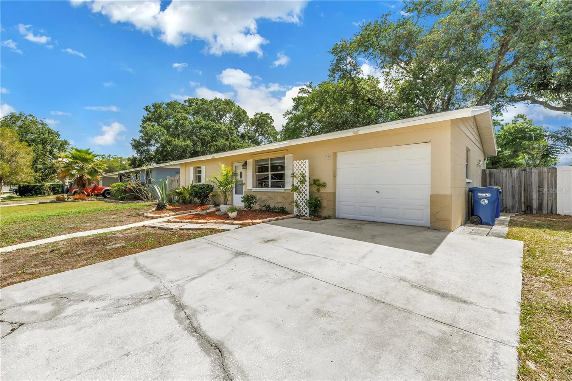 9579 Golden Grove Street Seminole FL 33772