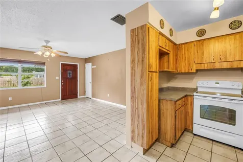 9579 Golden Grove Street Seminole FL 33772