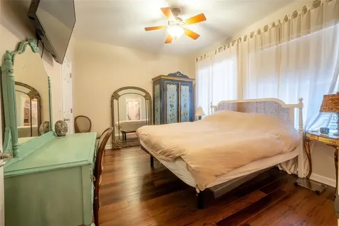 815 S Fort Harrison Avenue Clearwater FL 33756