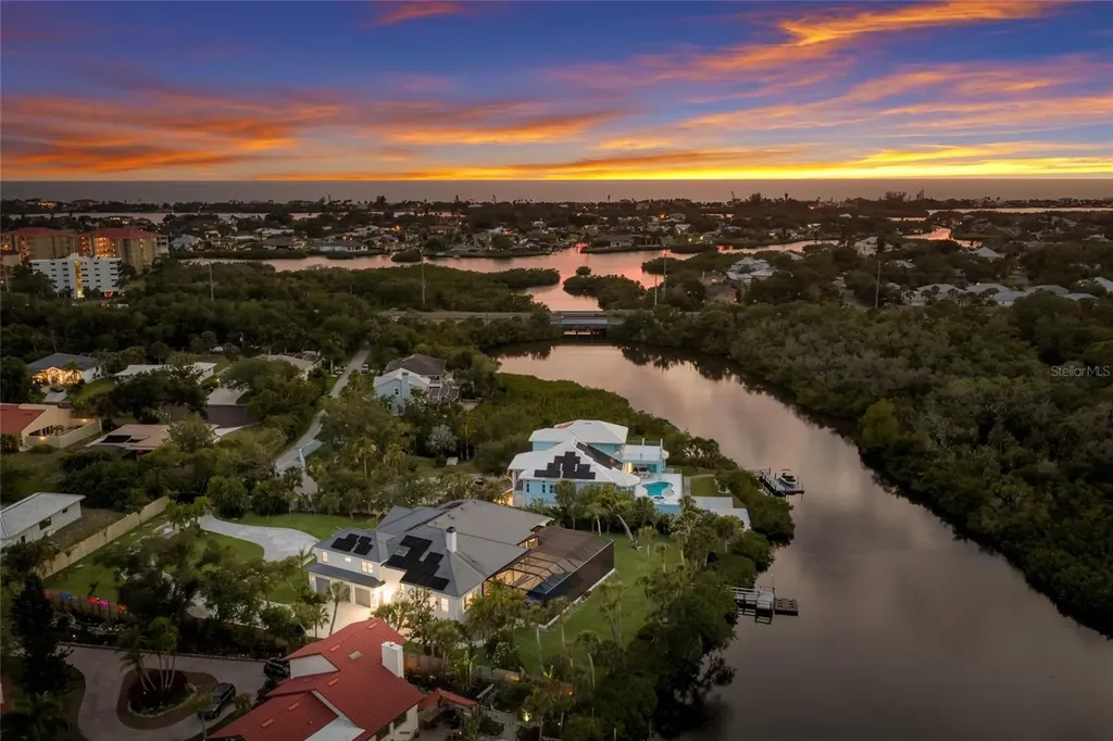 4678 Silent Creek Way Nokomis FL 34275