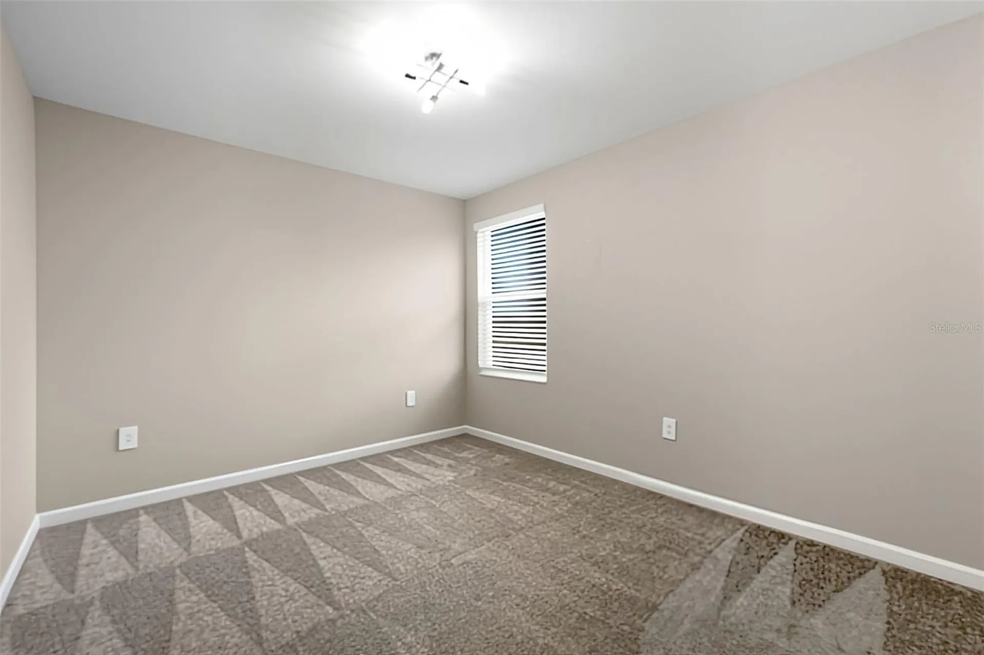 724 Daring Drive Davenport FL 33837