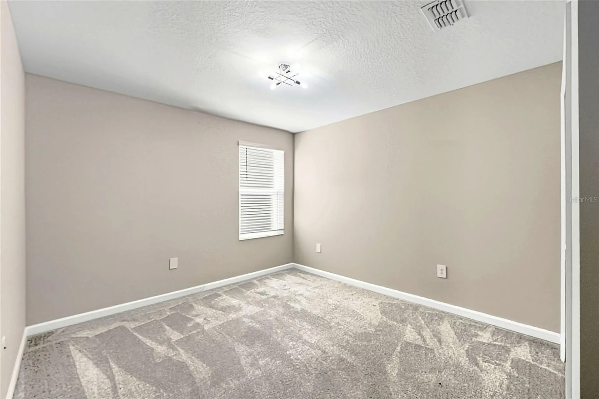 724 Daring Drive Davenport FL 33837