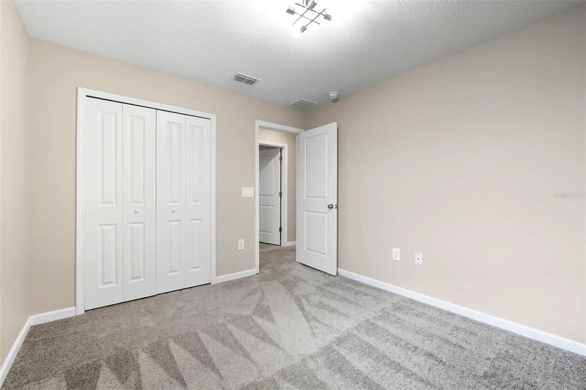 724 Daring Drive Davenport FL 33837