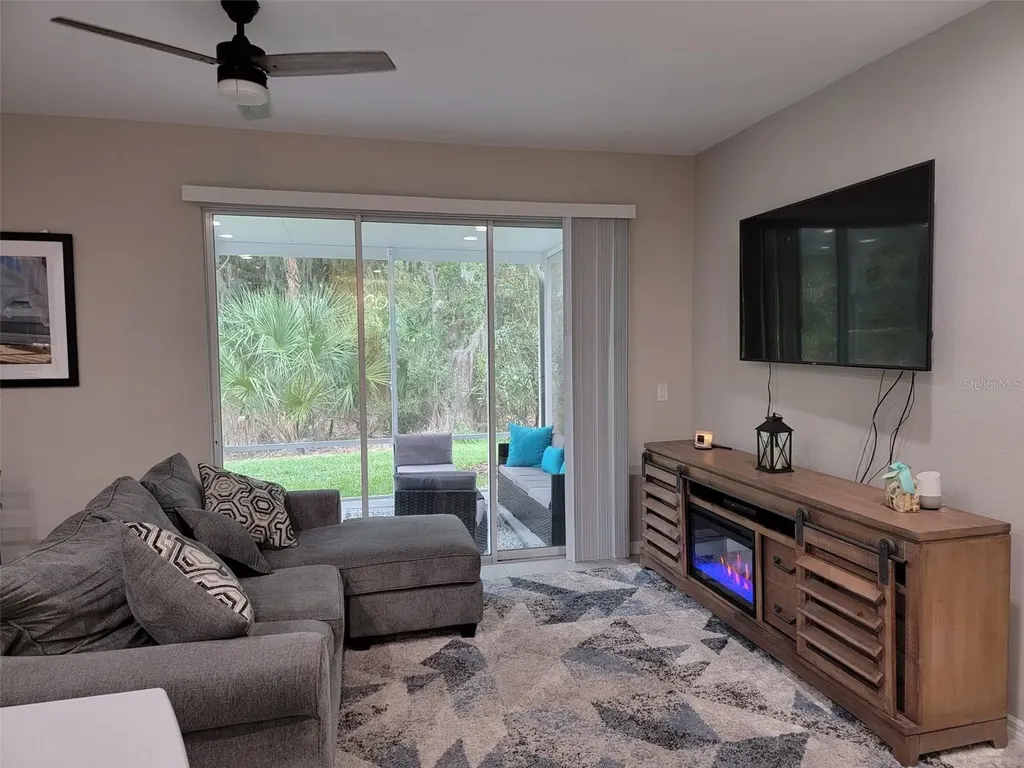10549 Oakside Drive Palmetto FL 34221