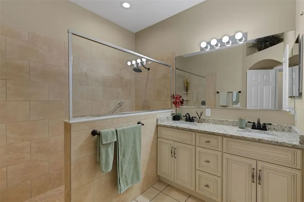6242 Blue Runner Court Lakewood Ranch FL 34202
