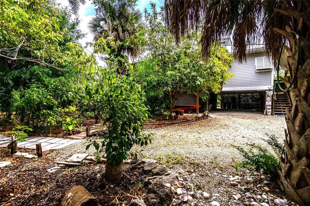 700 Yale Street Englewood FL 34223