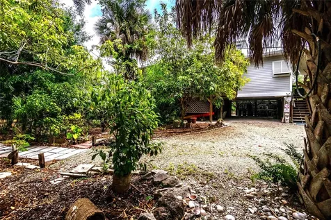 700 Yale Street Englewood FL 34223