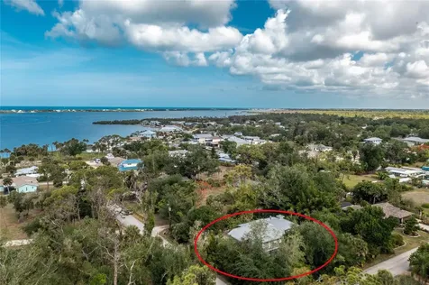 700 Yale Street Englewood FL 34223