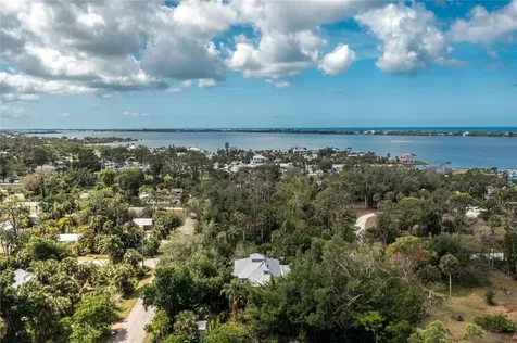 700 Yale Street Englewood FL 34223