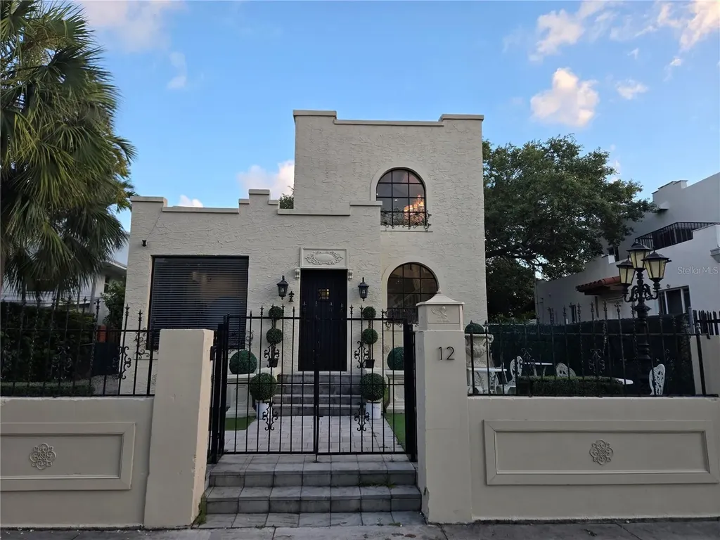 12 NE 50th Street Miami FL 33137