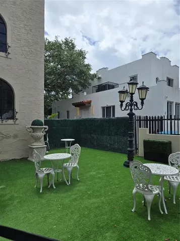 12 NE 50th Street Miami FL 33137