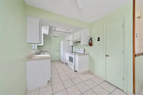 660 Fernandina Street NW Palm Bay FL 32907