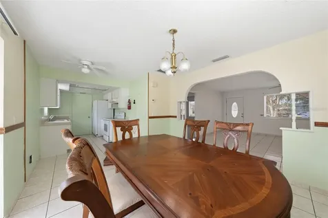 660 Fernandina Street NW Palm Bay FL 32907