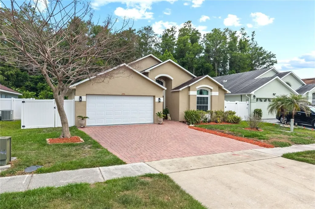 2490 Shelby Circle Kissimmee FL 34743