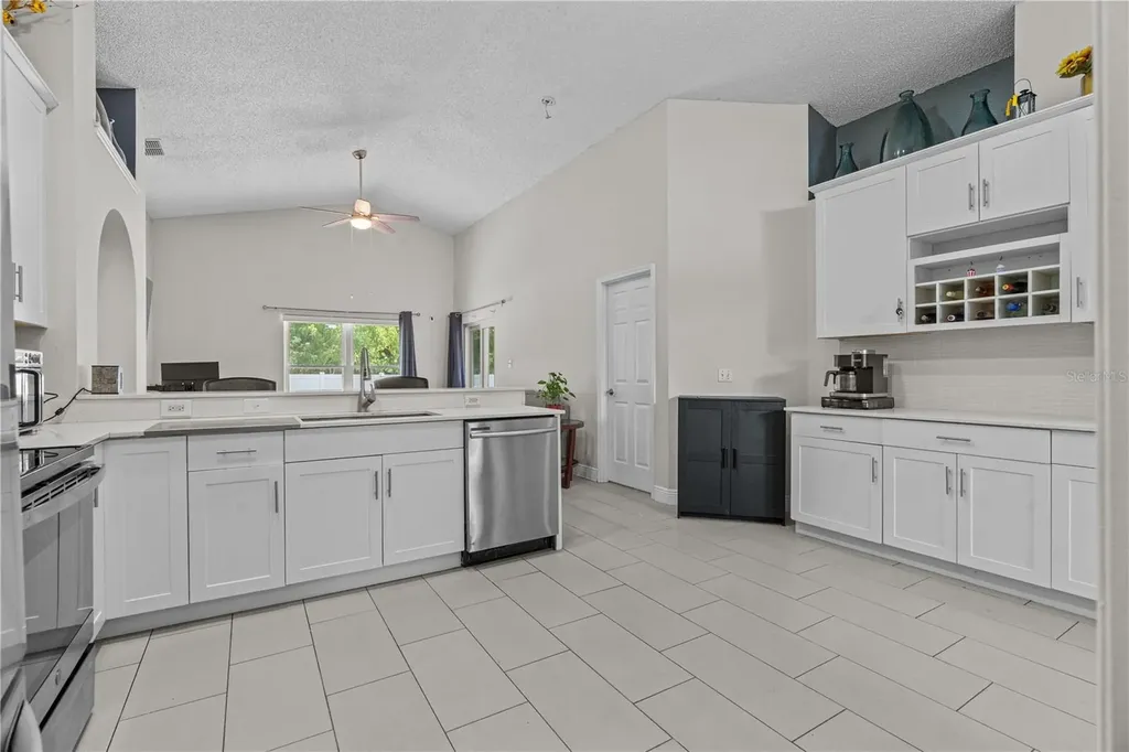 2490 Shelby Circle Kissimmee FL 34743