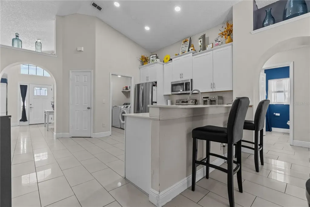 2490 Shelby Circle Kissimmee FL 34743