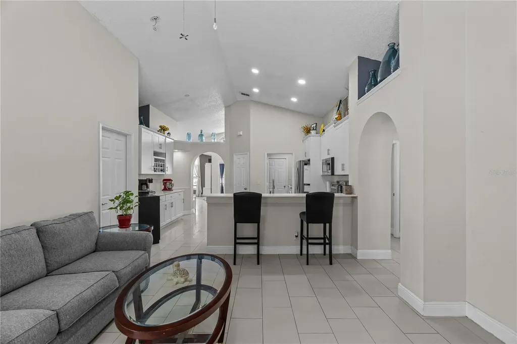 2490 Shelby Circle Kissimmee FL 34743