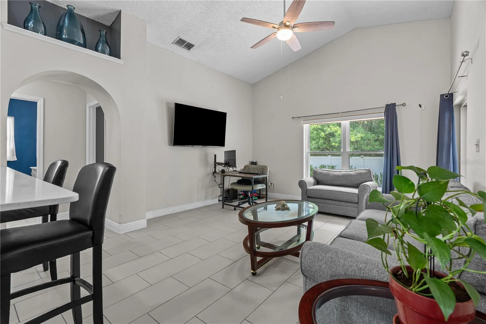 2490 Shelby Circle Kissimmee FL 34743