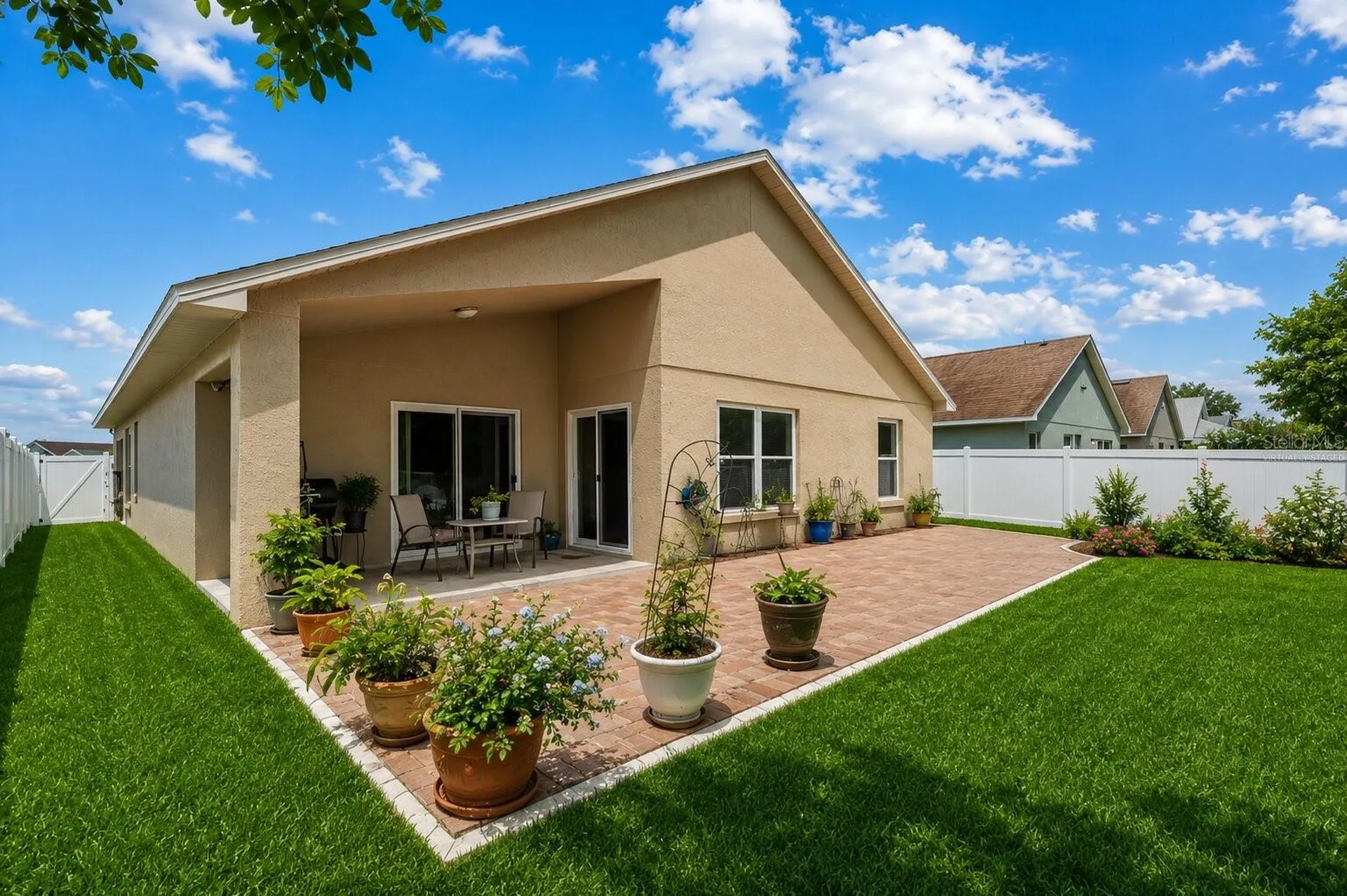 2490 Shelby Circle Kissimmee FL 34743