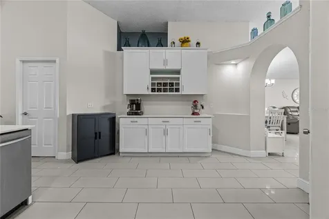 2490 Shelby Circle Kissimmee FL 34743