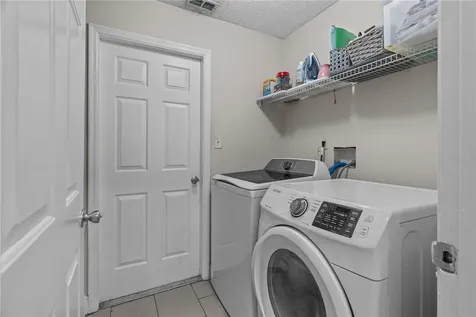2490 Shelby Circle Kissimmee FL 34743