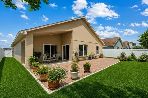 2490 Shelby Circle Kissimmee FL 34743