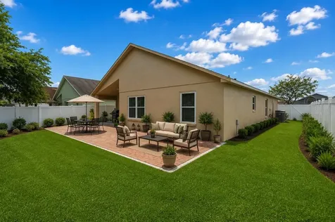 2490 Shelby Circle Kissimmee FL 34743