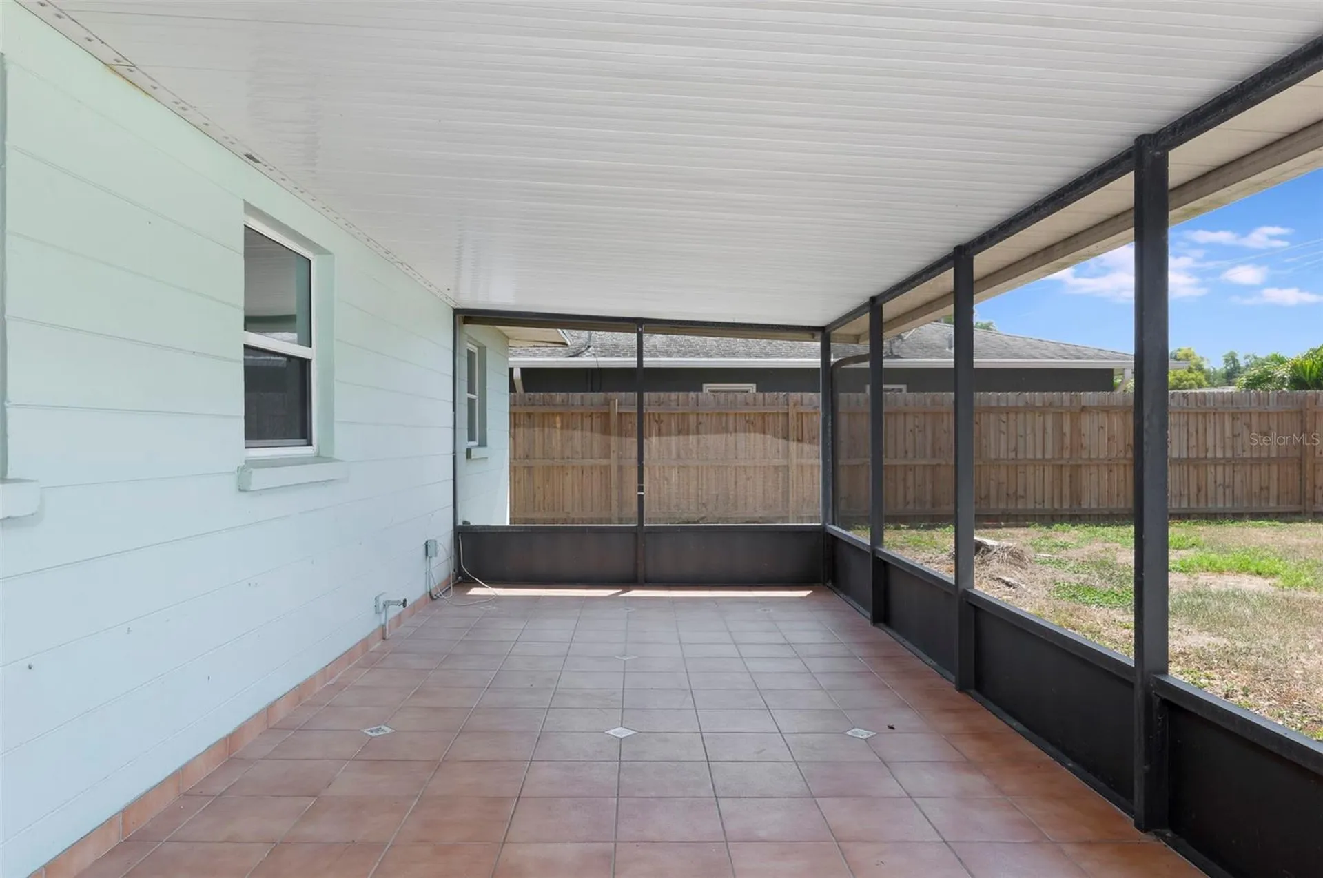 4218 24th Avenue N St Petersburg FL 33713