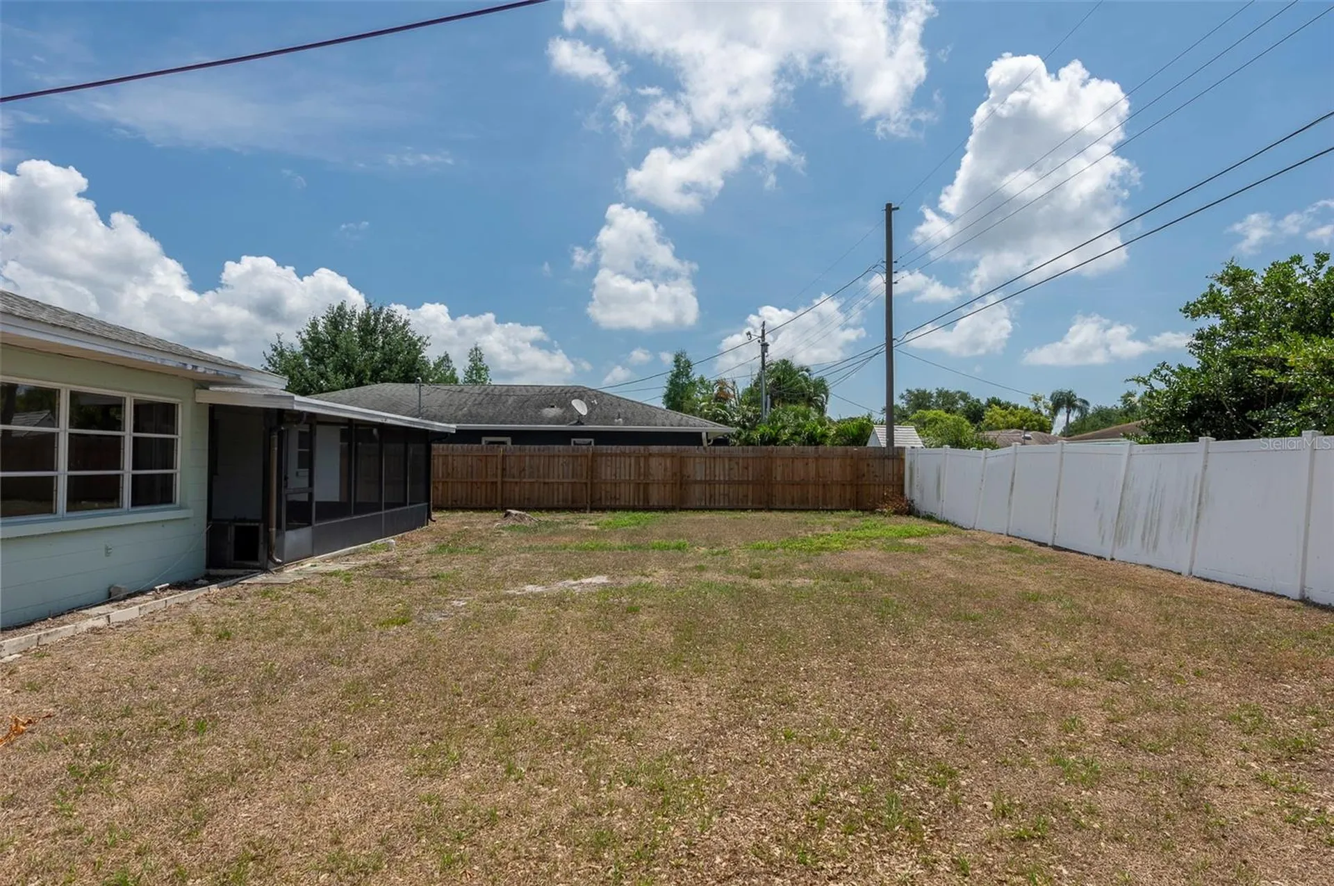 4218 24th Avenue N St Petersburg FL 33713