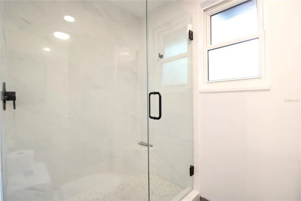 3745 SW 6th Place Gainesville FL 32607